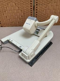 Elmo P10 Document Camera / Visual Presenter