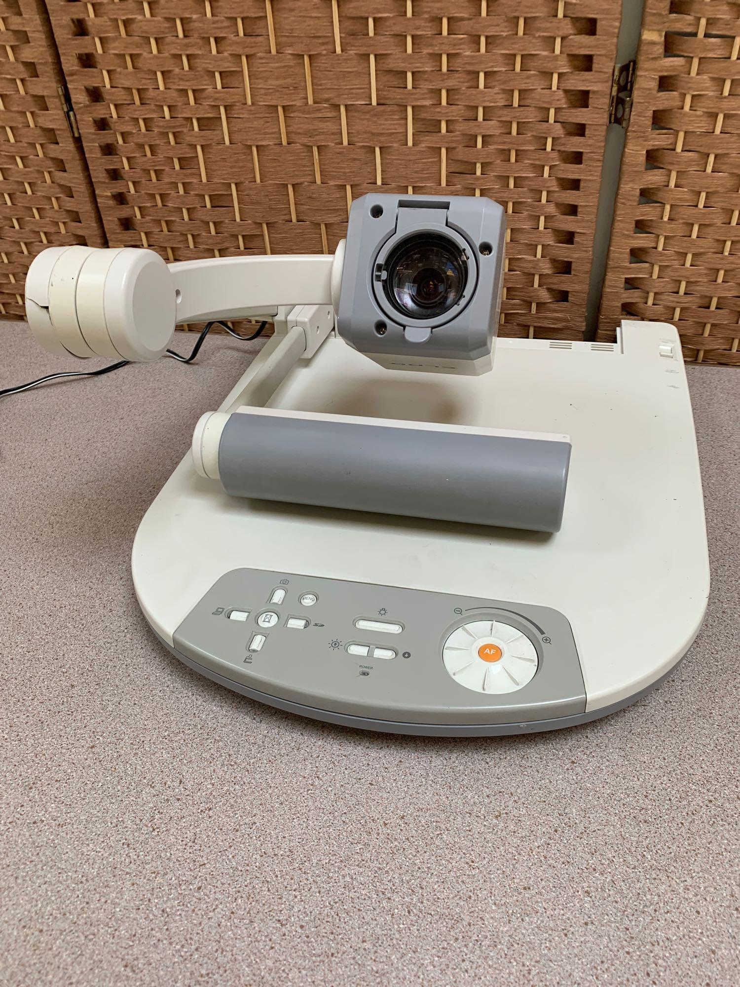Elmo P10 Document Camera / Visual Presenter