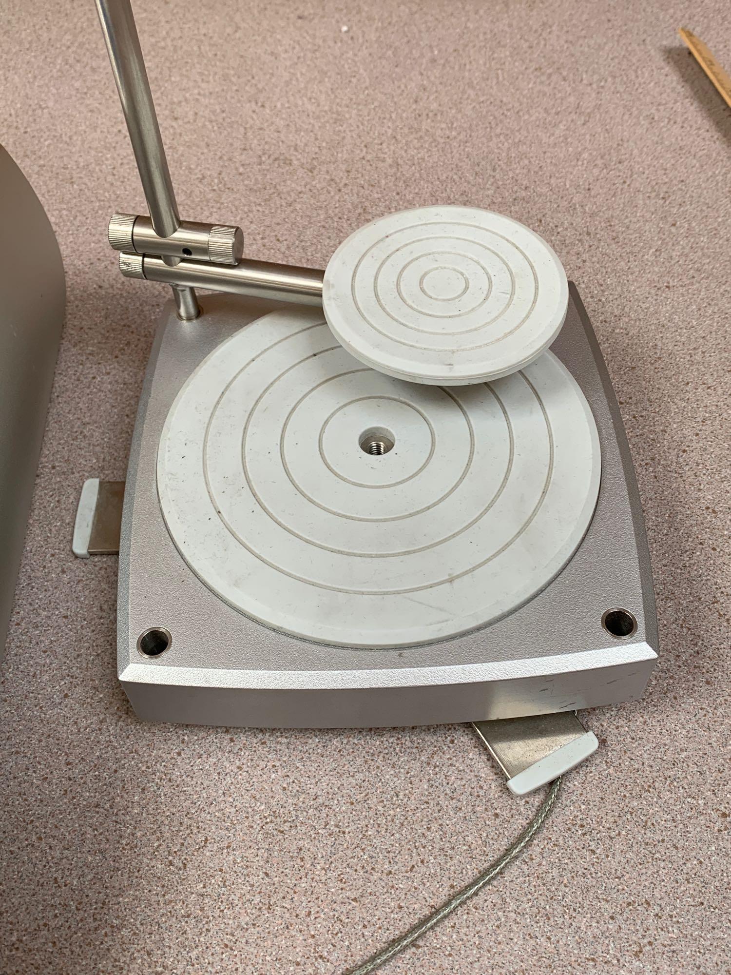 NextEngine Desktop 3D Scanner 2020i
