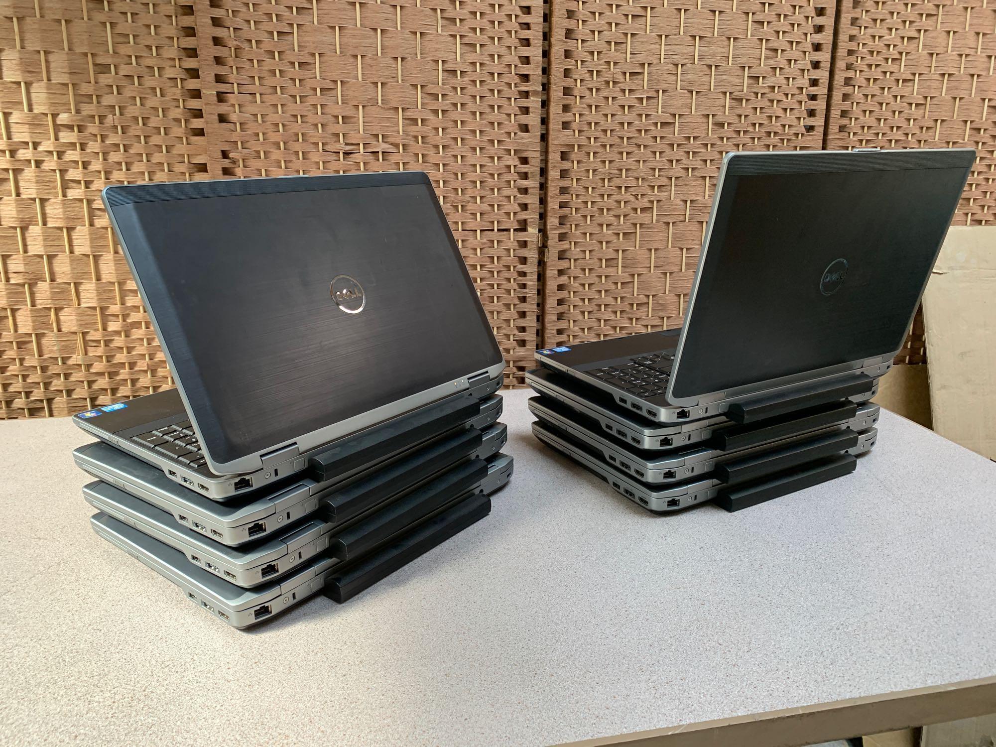 Dell Latitude E6530 15.6in LCD Intel i5-3320 2.6GHz 6GB 320GB Wifi BT WebCam NO OS Laptops - 8pcs