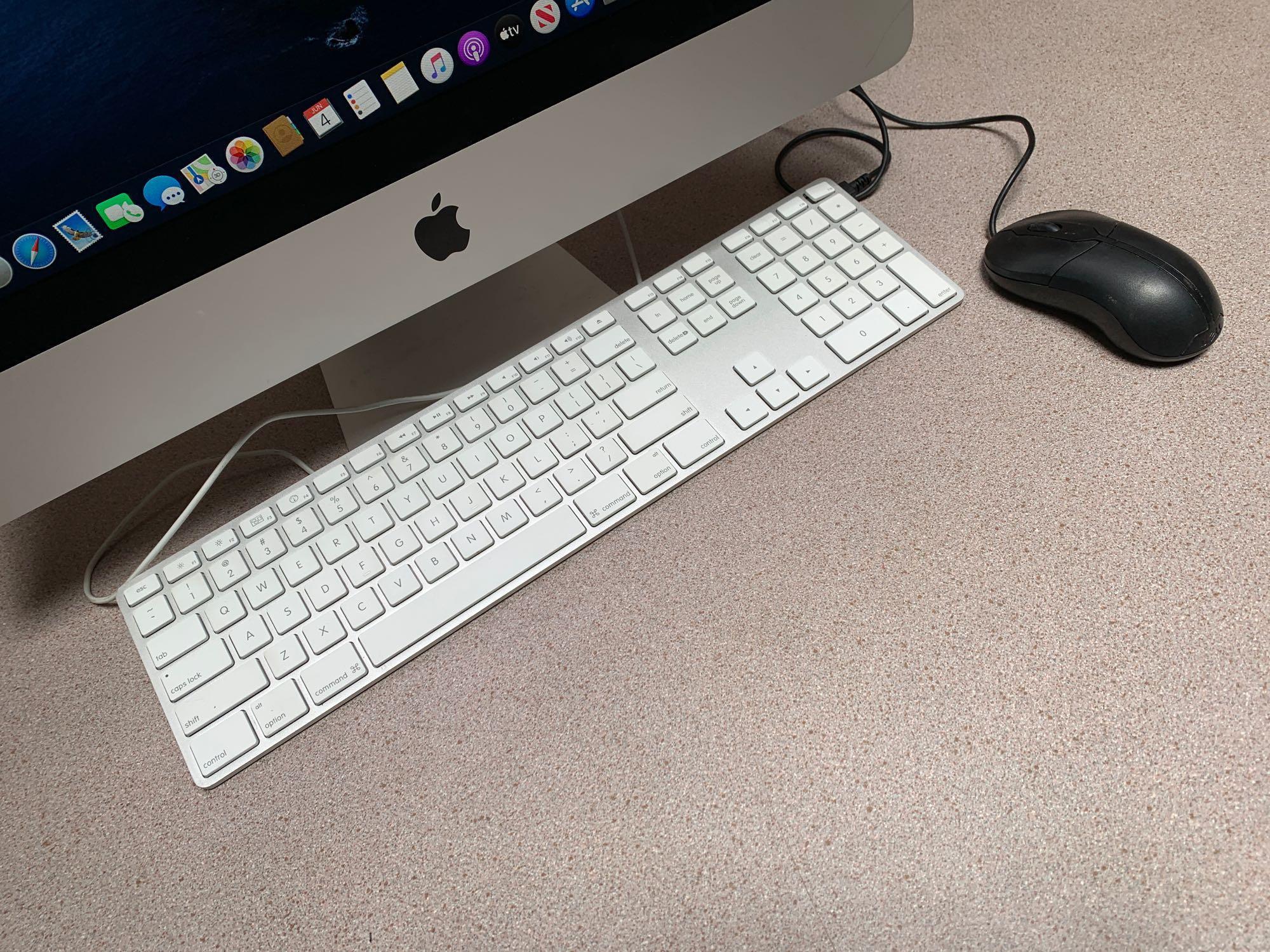 Apple iMac A1418 21.5in LCD Intel i5 Quad Core 2.7GHz 8GB 1TB Wifi Bt Cam Catalina Desktop PC