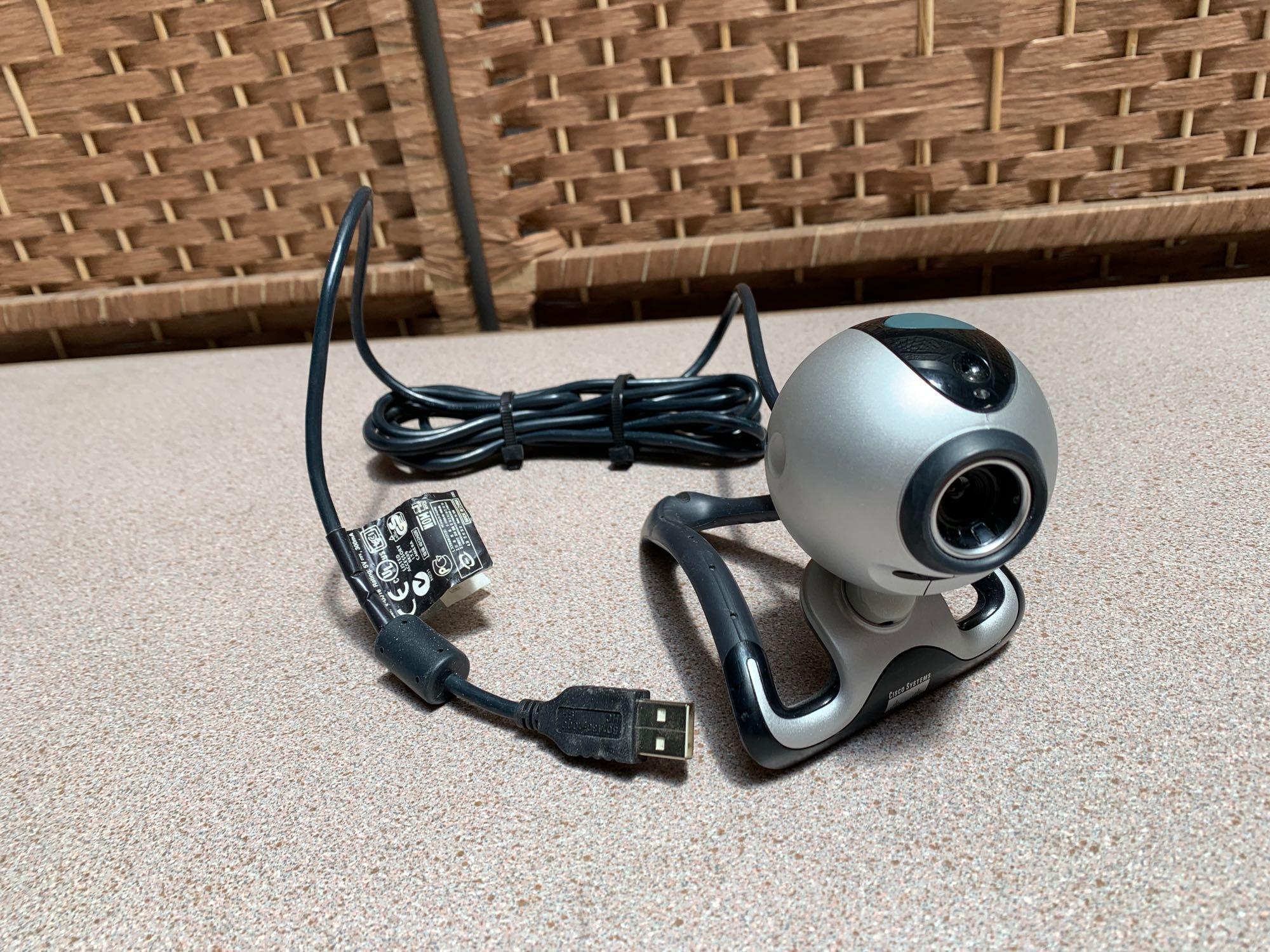 Logitech & Cisco USB Webcameras - 3pcs