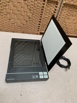 Epson Perfection V37 Flat Bed USB Color Scanner
