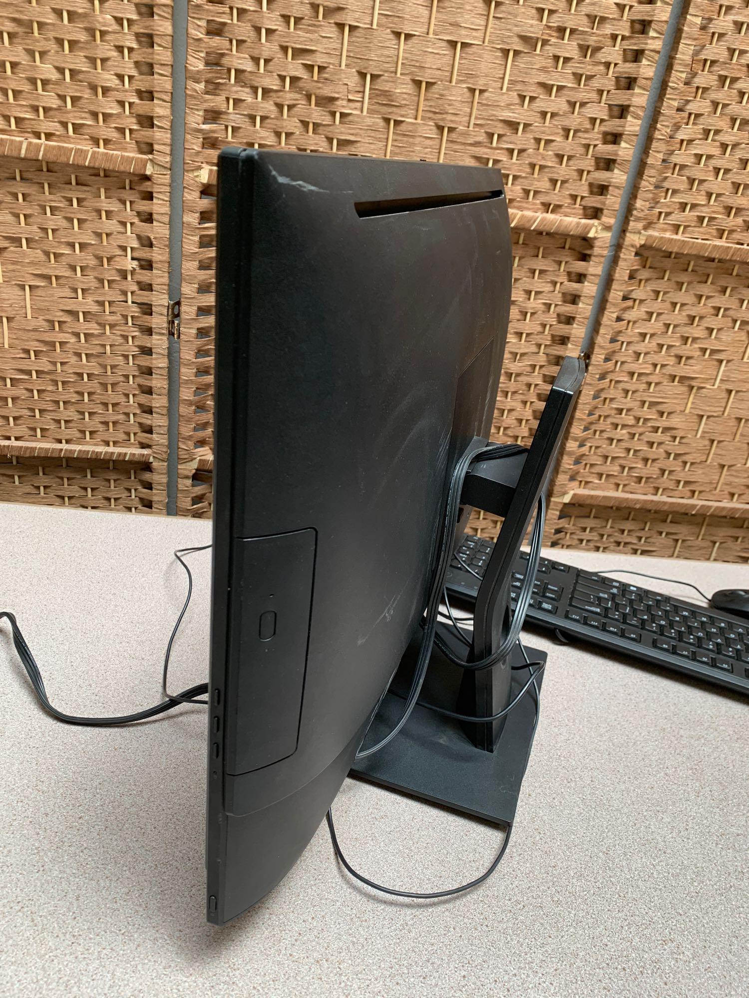 Dell Optiplex 7450 23in LCD AIO Intel i7-7700 3.6GHz 8GB DDR4 500GB Wif Bt Cam Type C Win 10 Pro PC