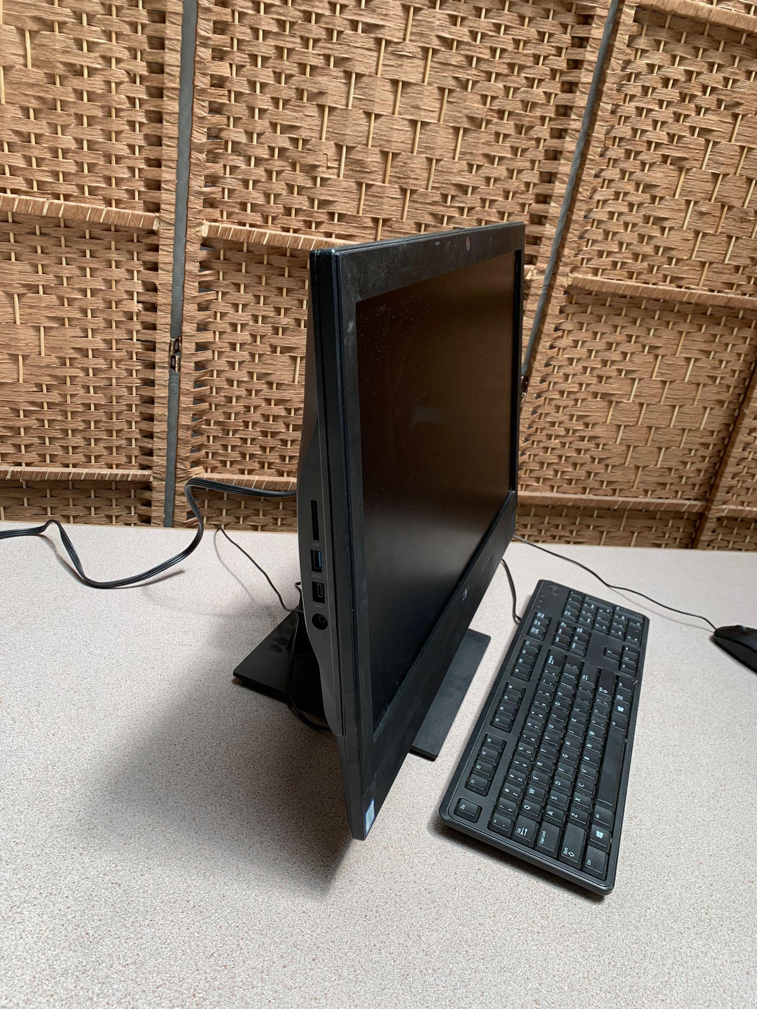 Dell Optiplex 7450 23in LCD AIO Intel i7-7700 3.6GHz 8GB DDR4 500GB Wif Bt Cam Type C Win 10 Pro PC