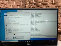 Dell Latitude 7370 13.3in LCD Intel m7-6Y75 1.2GHz 8GB 256GB Wifi Bt Cam Win 10 Touchsreen Laptop