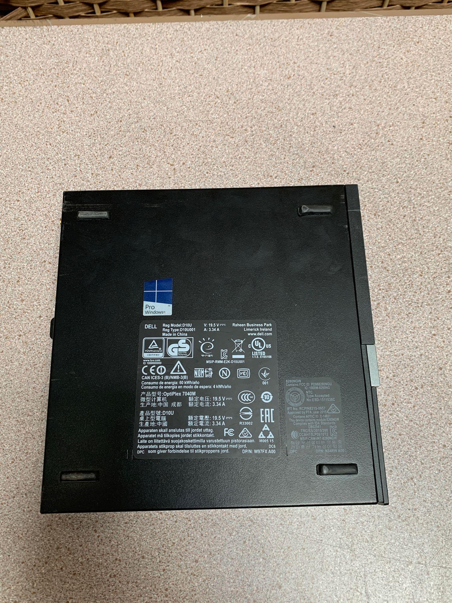 Dell Optiplex 7040 Intel i5-6500T 2.5GHz 8GB 500GB SFF Desktop Computer