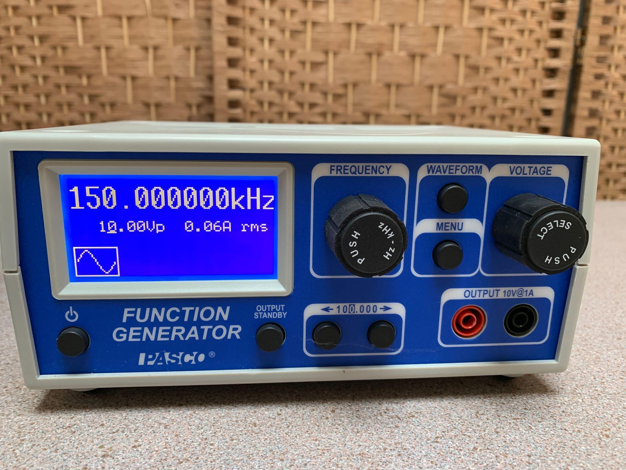 Pasco Scientific PI-8127 0.001Hz to 150kHz Function Generator