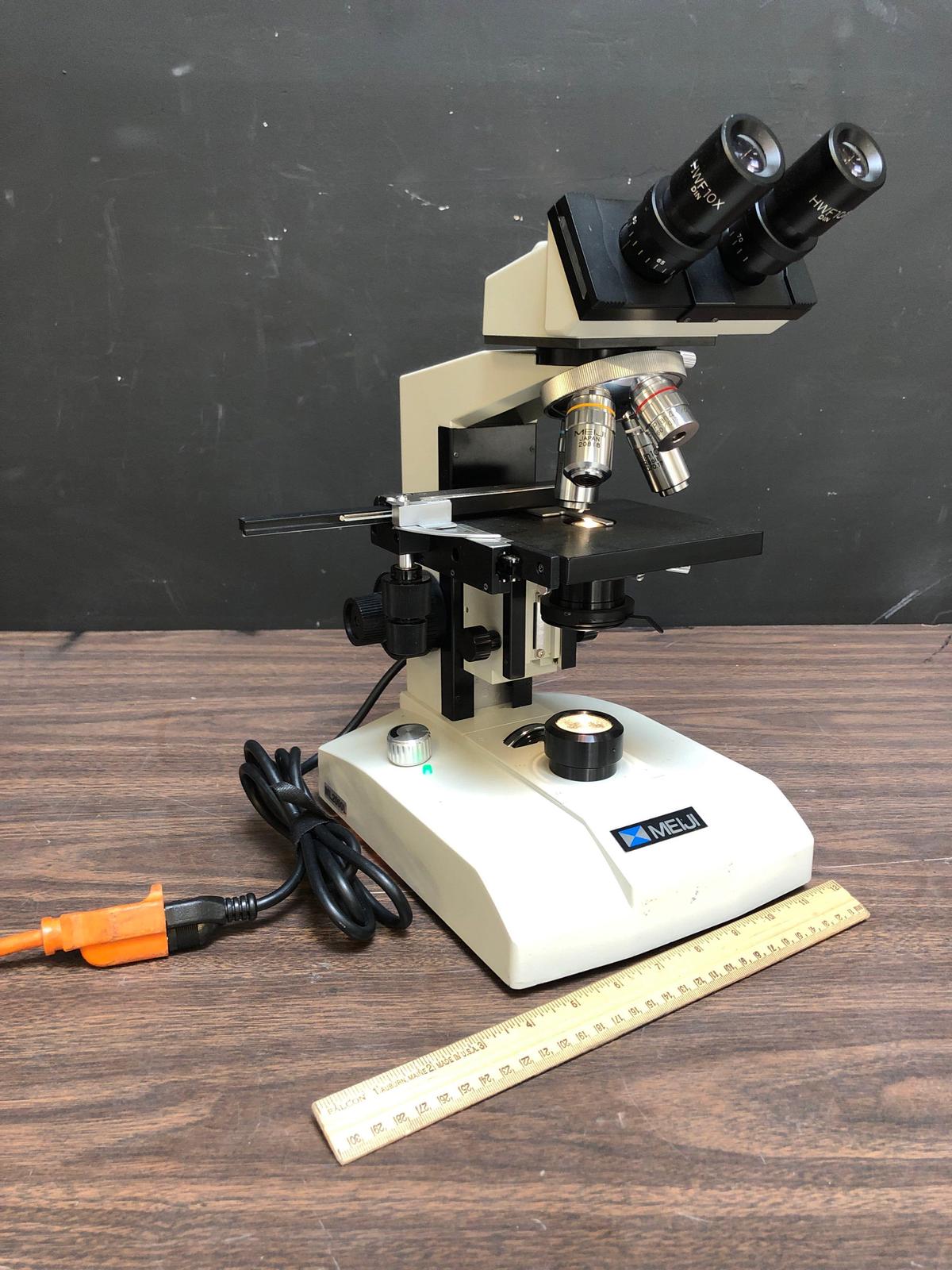 Meiji Techno ML2000L Biological Laboratory Series Microscope - 4 Objectives