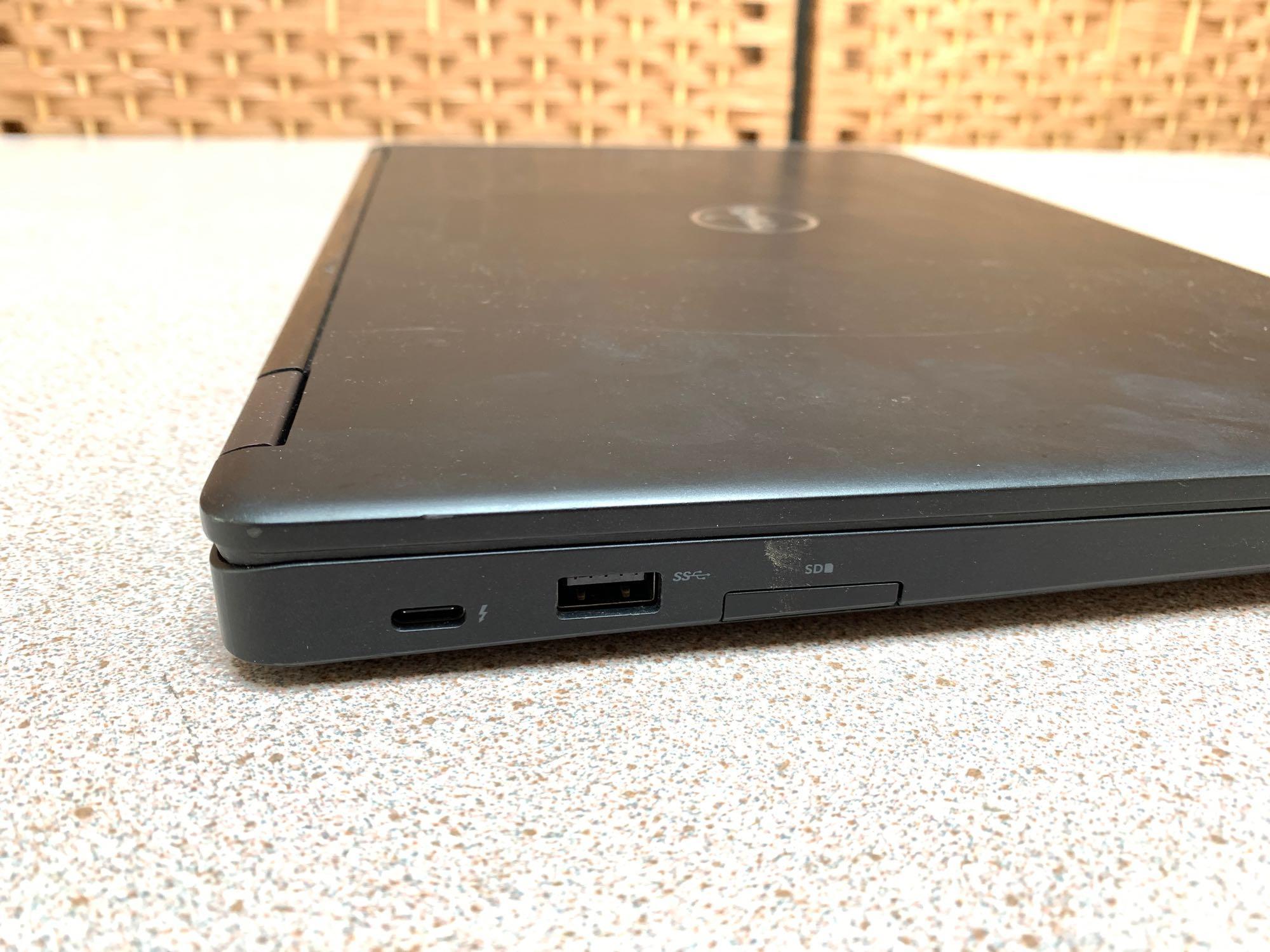 Dell Latitude 5480 Intel i5-7440HQ 2.8GHz 8GB 256GB SSD Wifi Cell HD NO OS Laptop