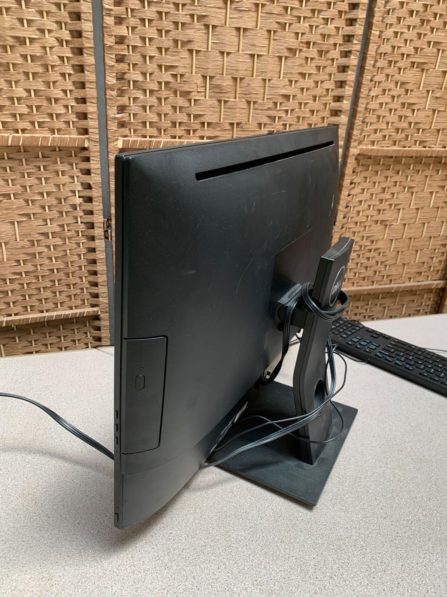 Dell Optiplex 7450 23in LCD AIO Intel i7-7700 3.6GHz 8GB DDR4 500GB Wif Bt Cam Type C Win 10 Pro PC