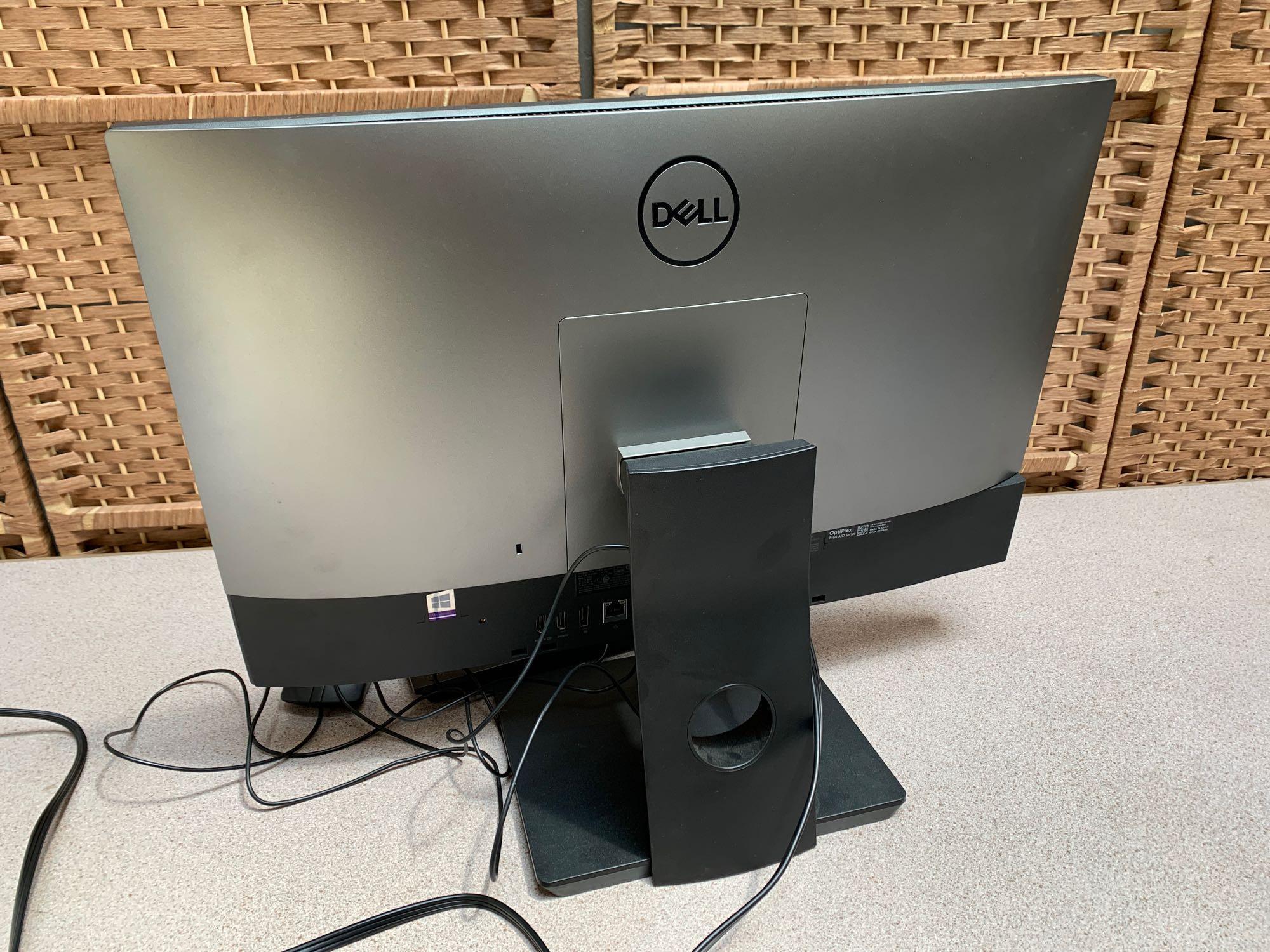 Dell Optiplex 7460 AIO 23in LCD Intel i7-8700 3.2GHz 8GB DDR4 256GB SSD Win 10 Pro PC