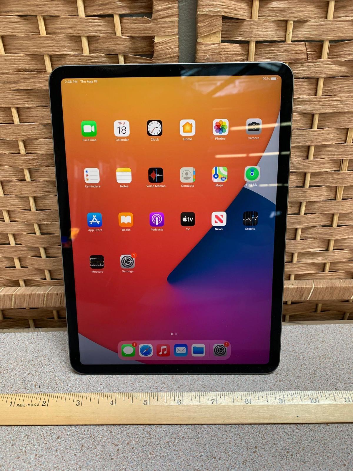 Apple A1980 iPad Pro 11in LCD Tablet 64GB Wifi Only