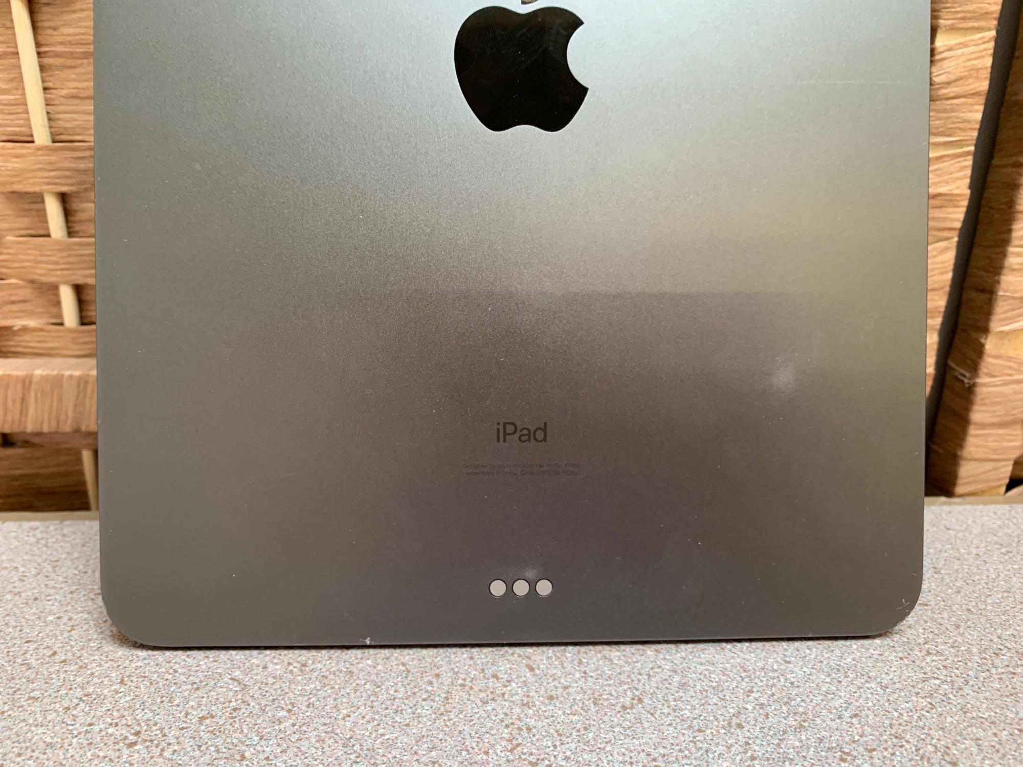 Apple A1980 iPad Pro 11in LCD Tablet 64GB Wifi Only