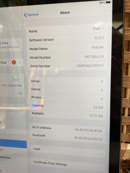 Apple A1474 iPad Air 9.7in LCD Tablet 32GB Wifi Only