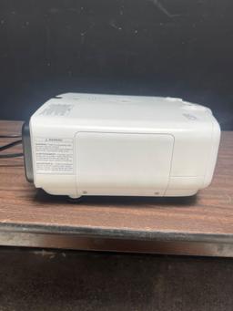 Epson PowerLite Pro G6470WU H701A 3LCD / 4500 Lumens HDMI Full HD Video Projector
