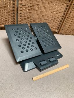 Fellowes 80379 Professional Series Foot Support