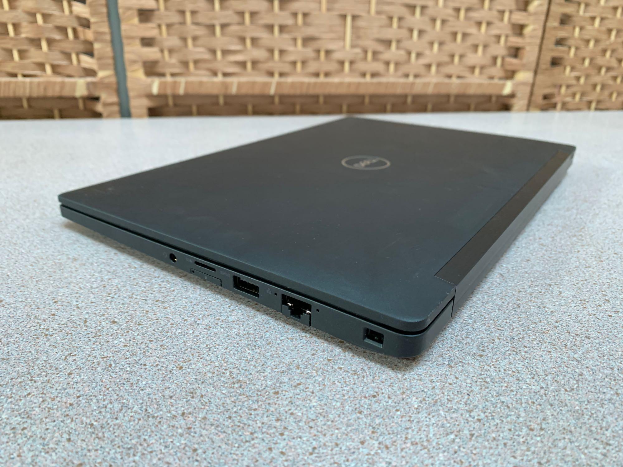 Dell Latitude 7390 13.3in LCD Intel i7-8650 8GB 256GB Win 10 Pro Type C Laptop