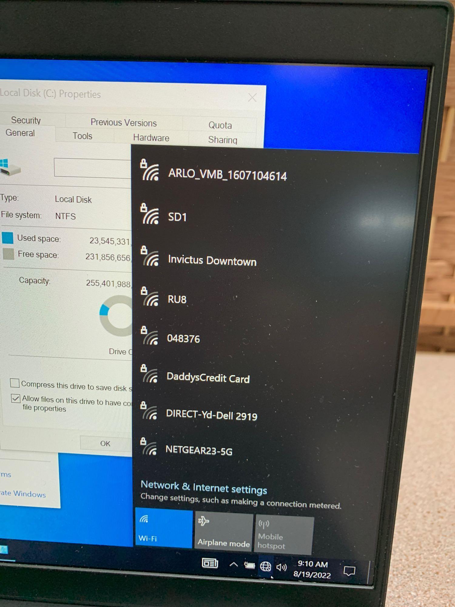 Dell Latitude 7390 13.3in LCD Intel i7-8650 8GB 256GB Win 10 Pro Type C Laptop