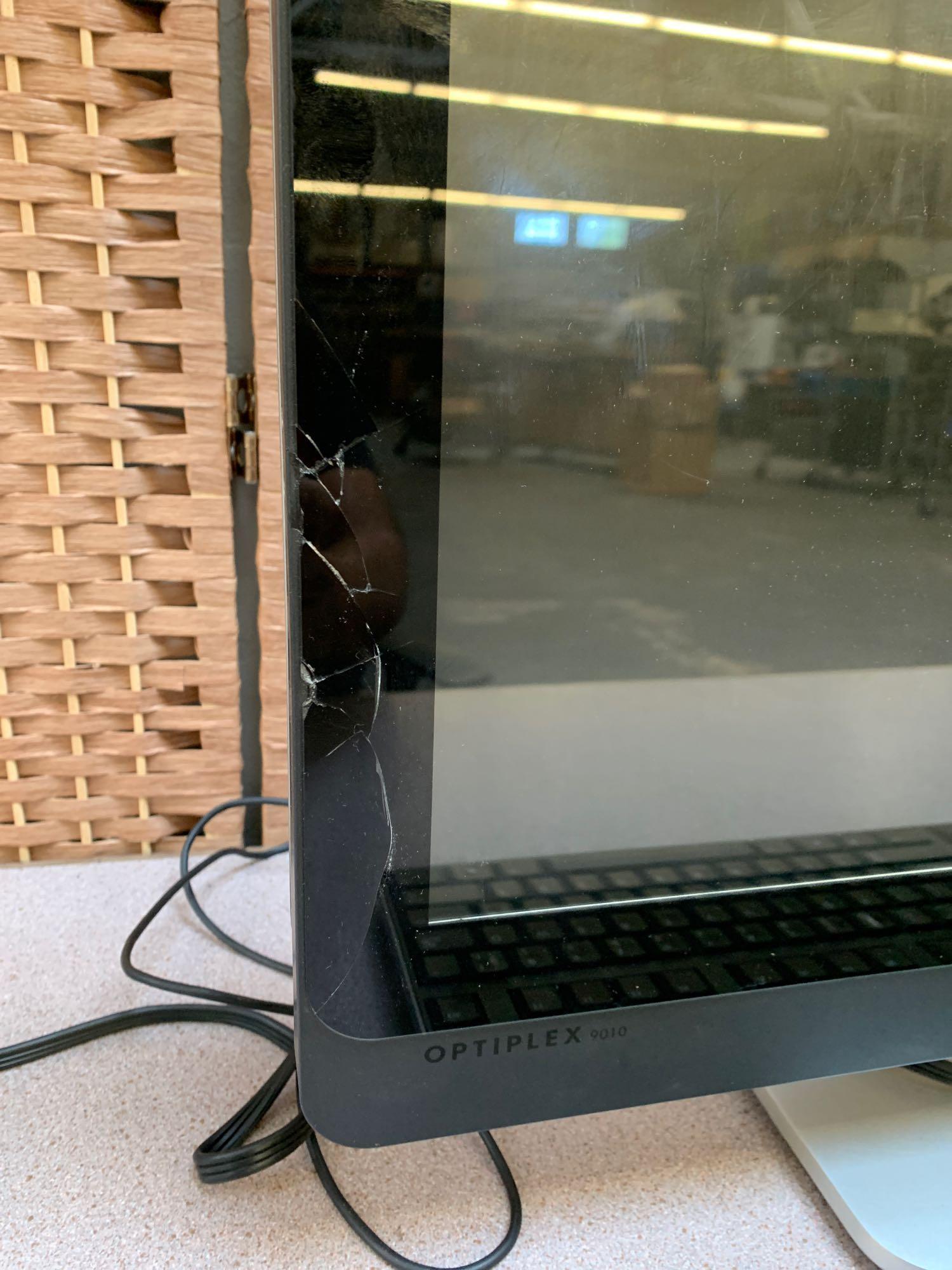 Dell Optiplex 9010 24in LCD Touchscreen AIO Computer i7-3770 3.1GHz 16GB 500GB Win 10
