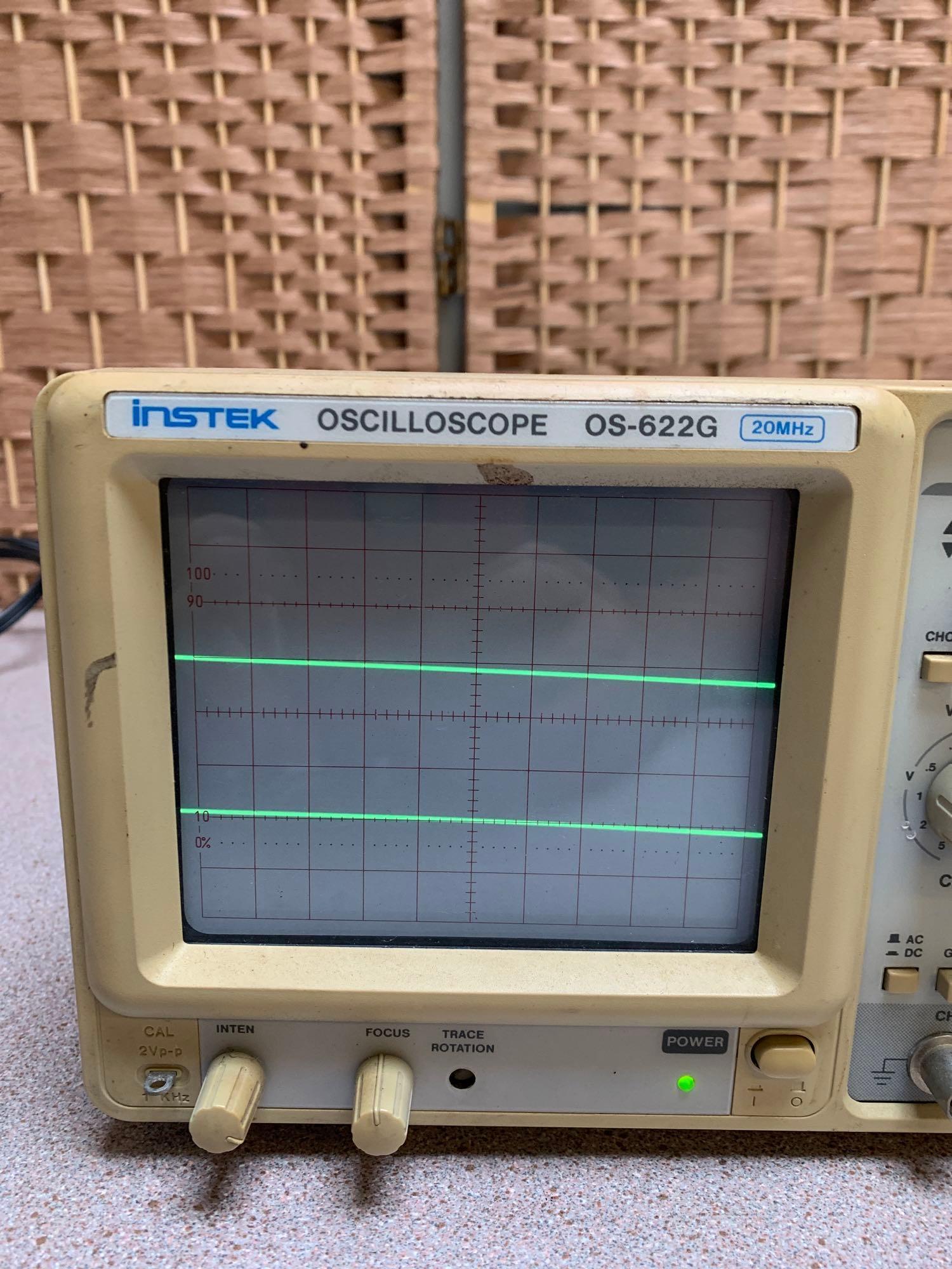Instek GOS-622G 20MHz Analog Oscilloscope
