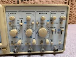 Instek GOS-622G 20MHz Analog Oscilloscope