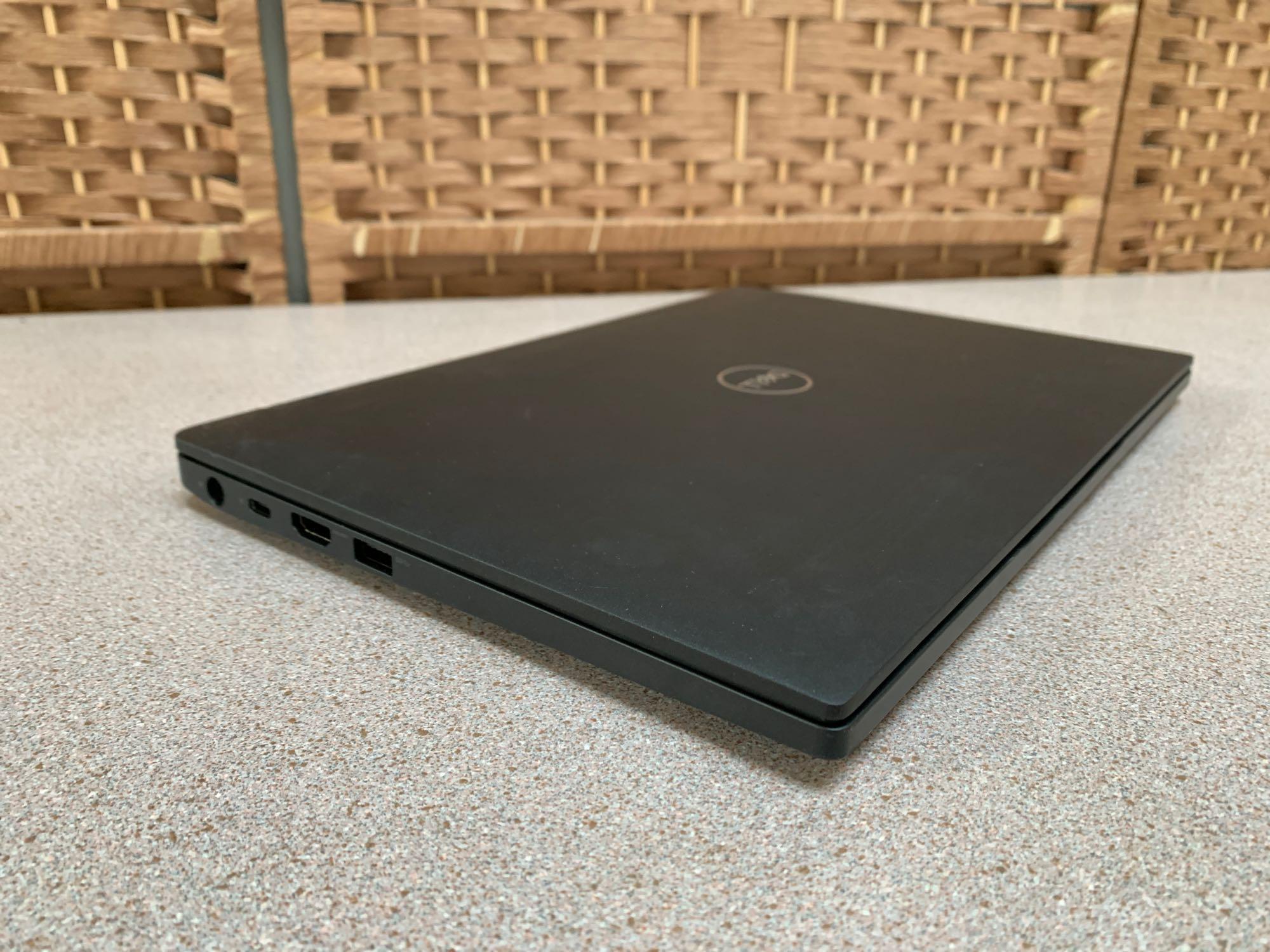 Dell Latitude 7390 13.3in LCD Intel i7-8650 8GB 256GB Win 10 Pro Type C NO BT Laptop