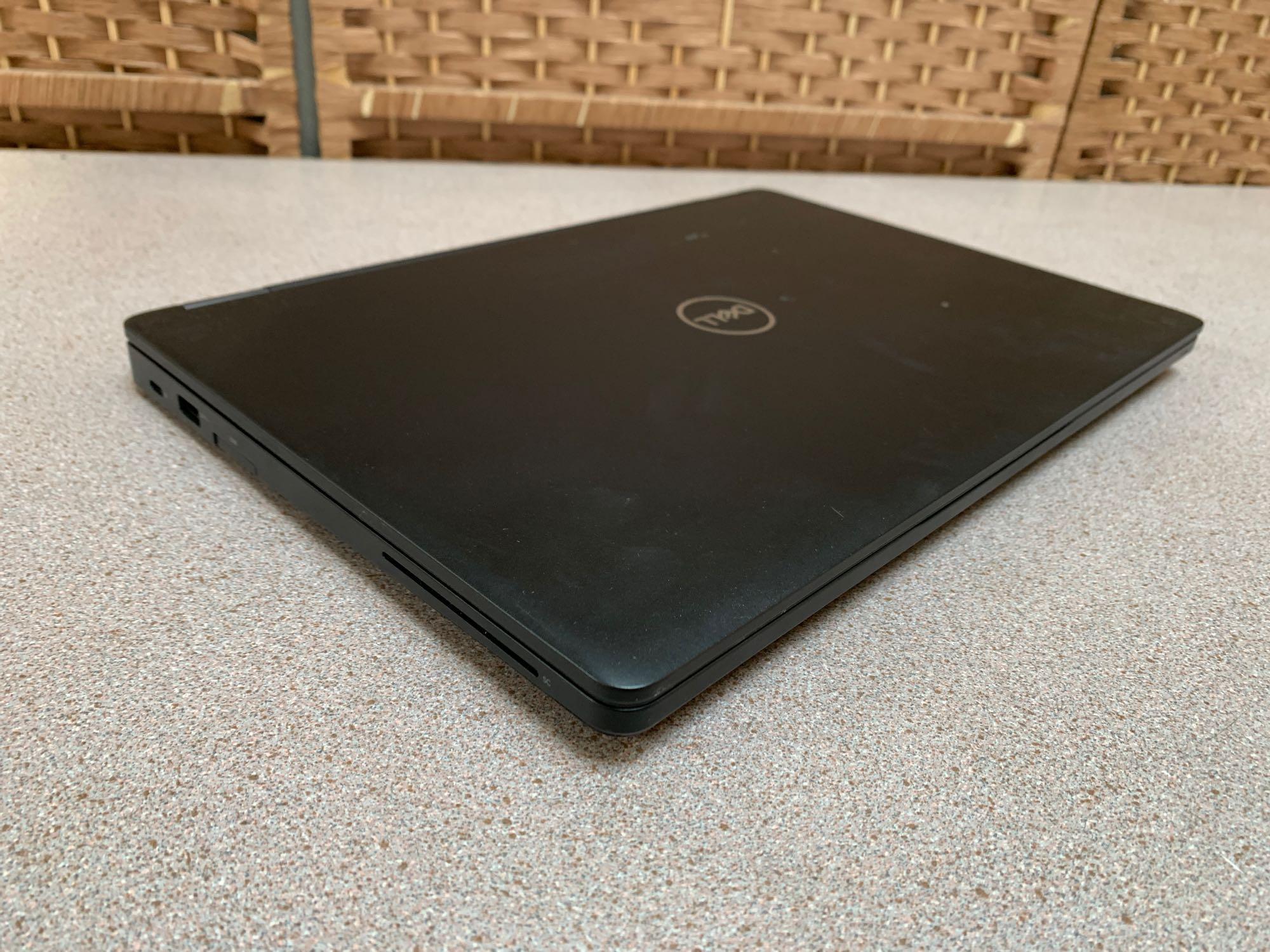 Dell Latitude 5490 14in LCD Intel i7-8650U 1.9GHz 8GB 256GB Win 10 Pro Laptop