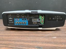 Epson PowerLite Pro G6470WU 4500 lumens HDMI LCD Video Projector