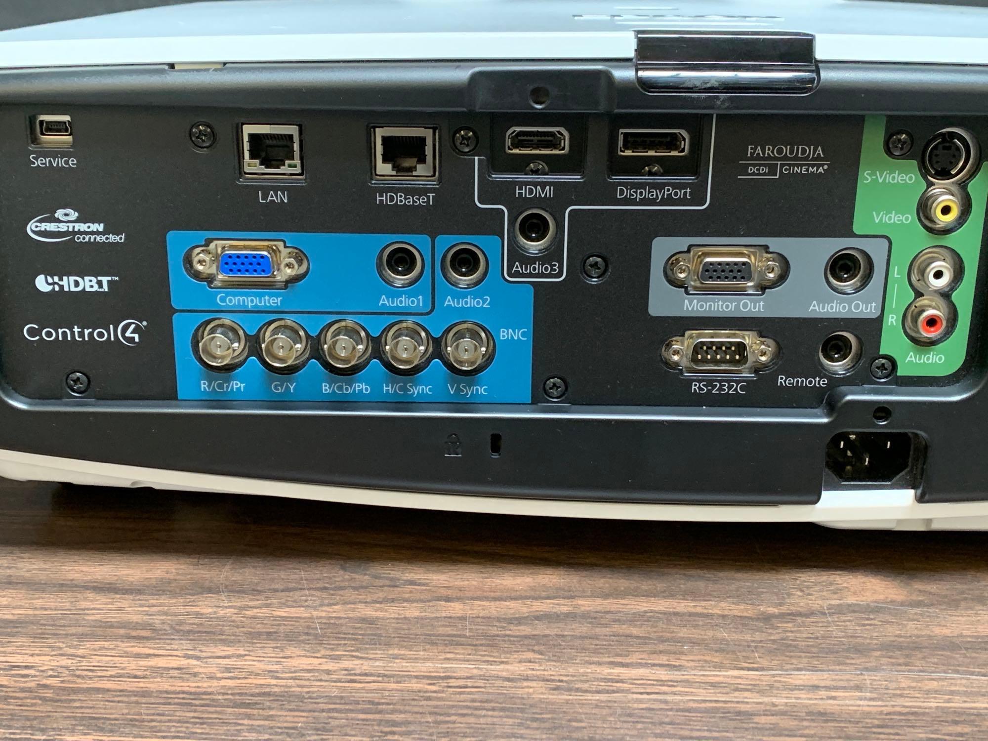 Epson PowerLite Pro G6470WU 4500 lumens HDMI LCD Video Projector