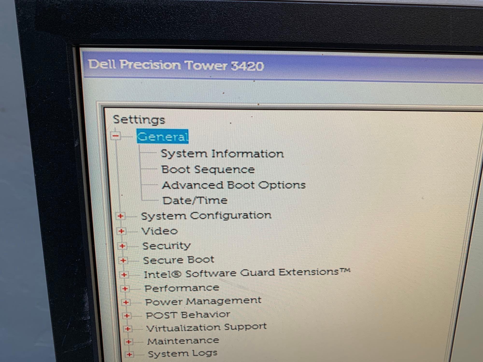 Dell Precision 3420 Desktop PC Intel i7-6700 3.4GHz 32GB 1TB nVidia Quadro Win 10 Pro