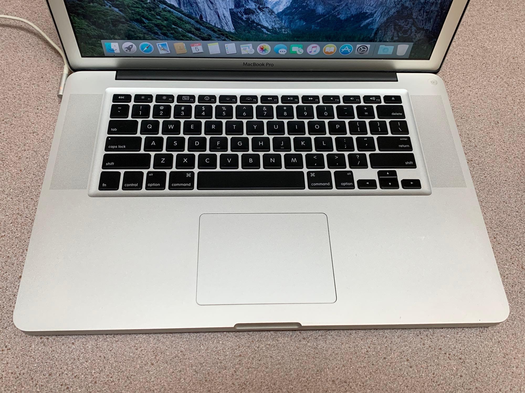 Apple MacbookPro 15.4in LCD Laptop Intel Core 2 Duo 2.66GHz 4GB 256GB SSD Wifi / BT El Capitan