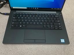 Dell Latitude 7390 13.3in LCD Laptop Intel i7-8650U 1.9GHz 8GB 256GB SSD Wifi / BT Win 10 Pro