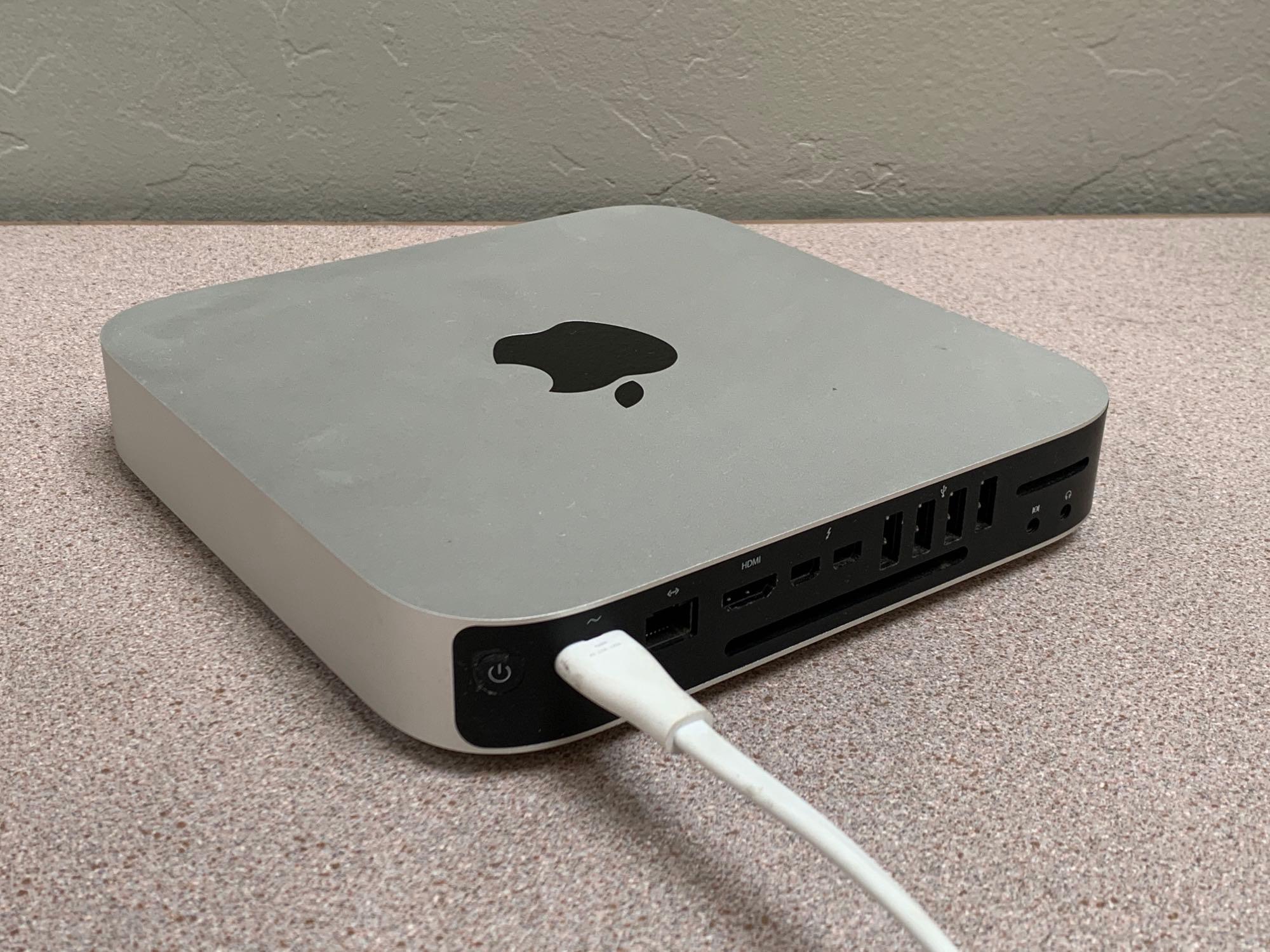 Apple MacMini7,1 A1347 Desktop Computer 2.6GHz Dual Core Intel i5 8GB 1TB Mac OS Monterey
