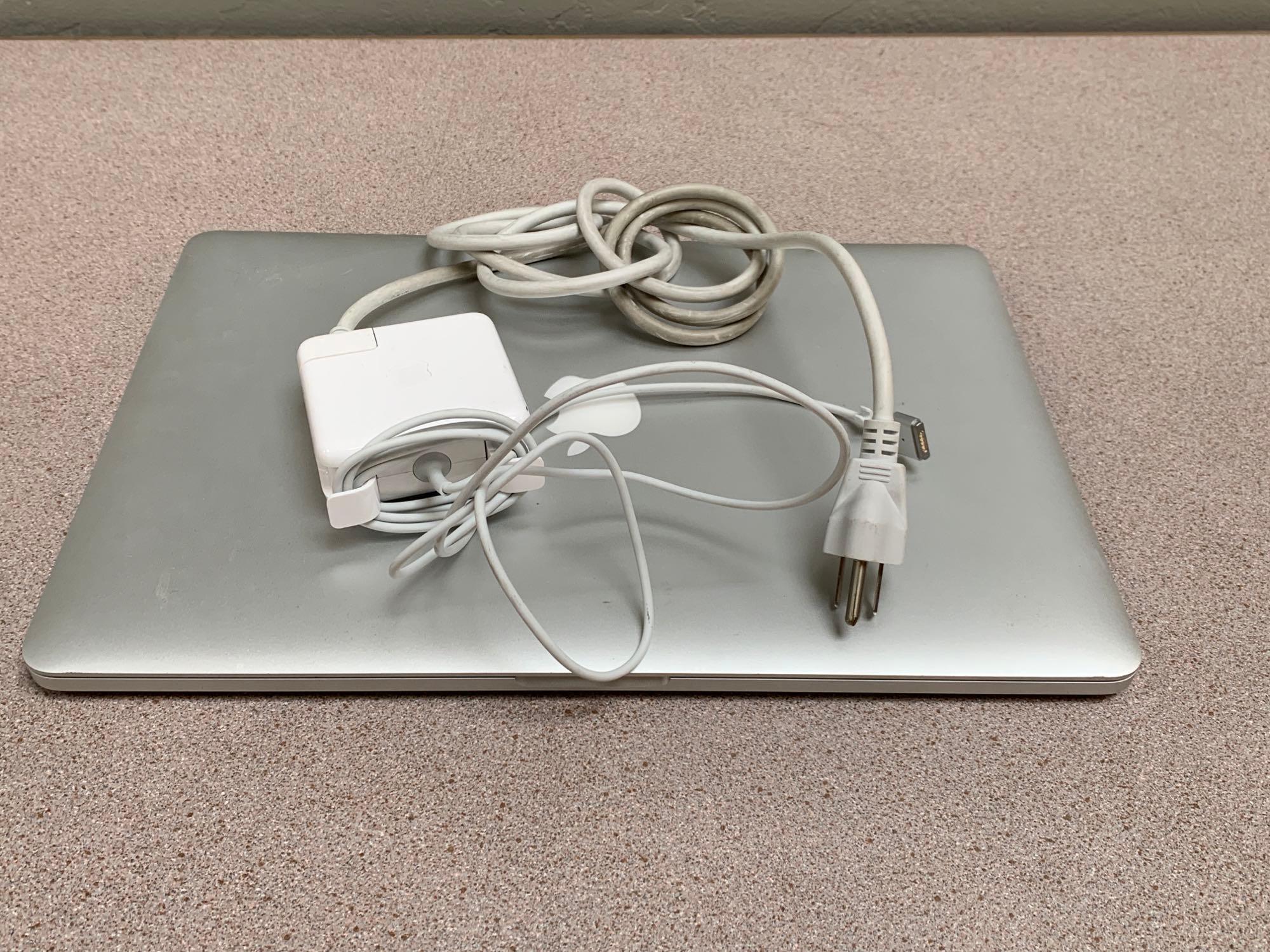 Apple MacBookPro11,5 A1398 15.4" LCD 2.8GHz Quad Core Intel i7 16GB 500GB SSD Mac OS Monterey