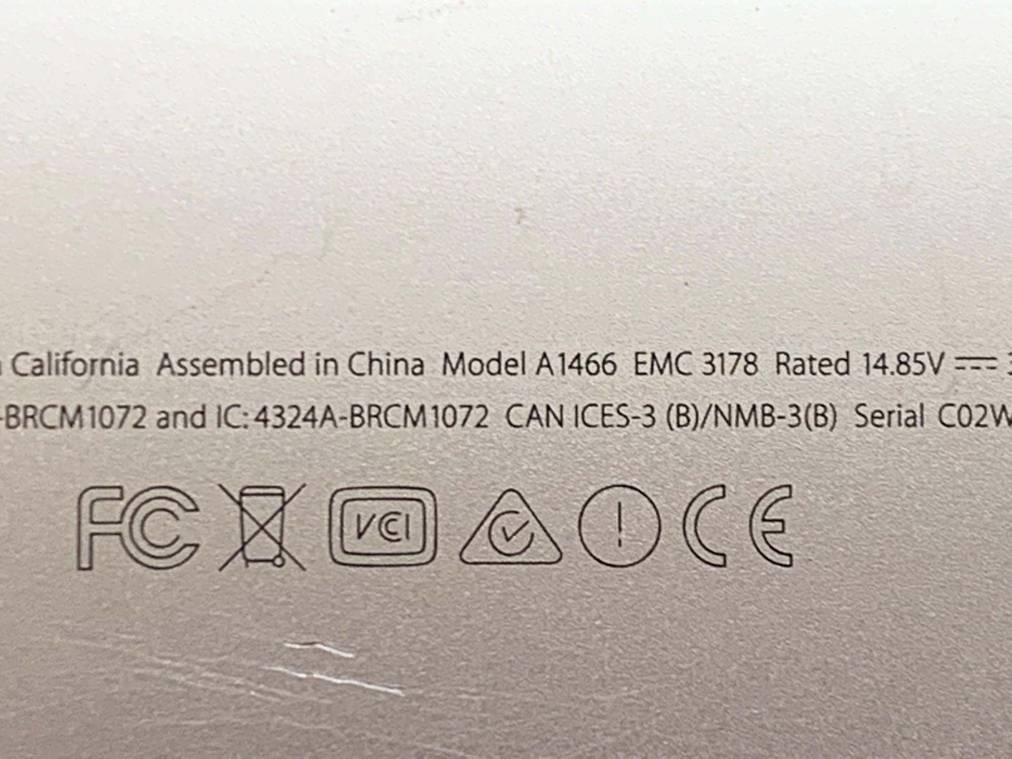 Apple MacBookAir7,2 A1466 13.3"LCD 1.8GHz Dual Core Intel i5 8GB 251GB Flash Mac OS Monterey