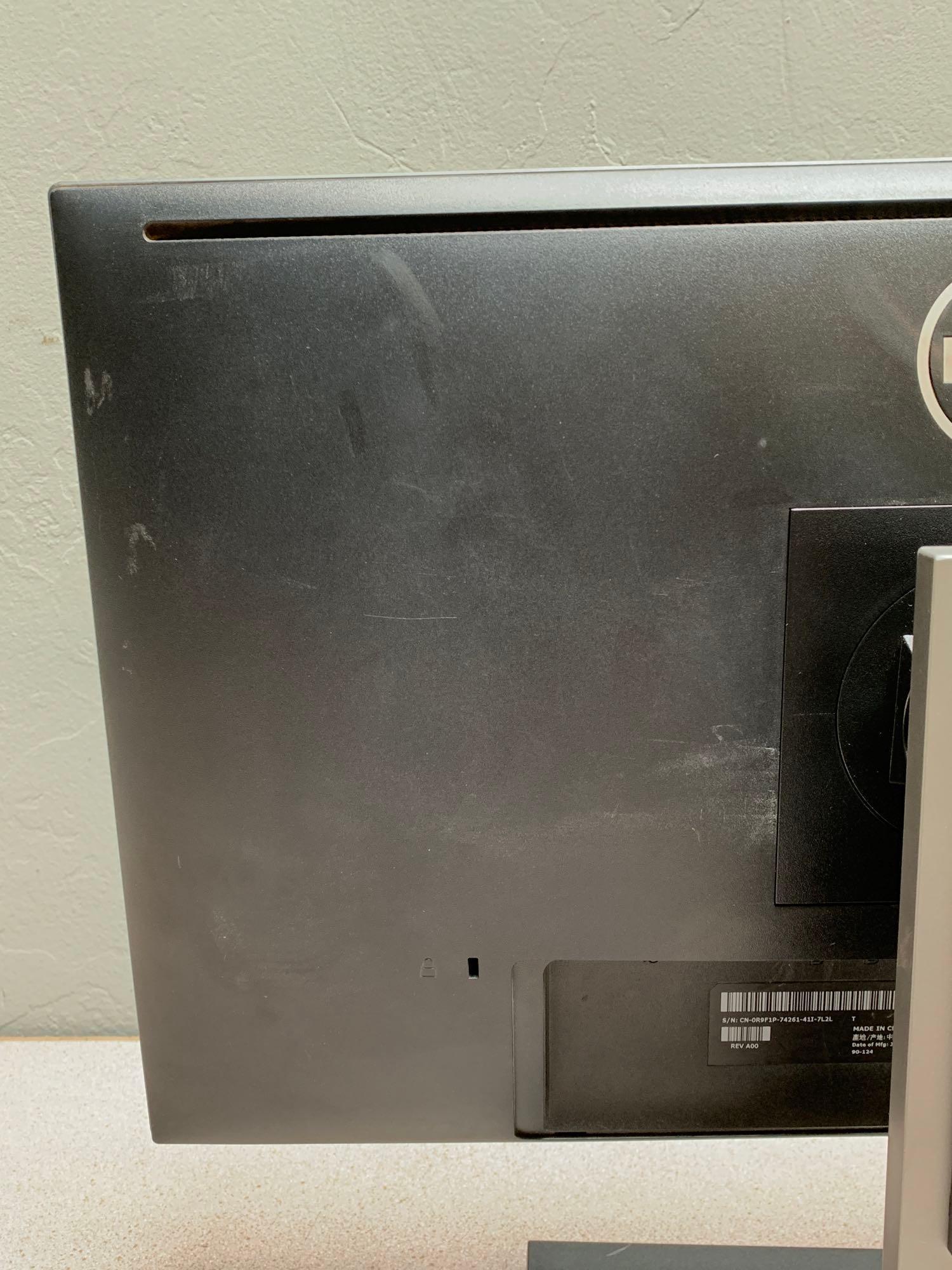 Dell Ultrasharp 24" LCD Monitor U2414H