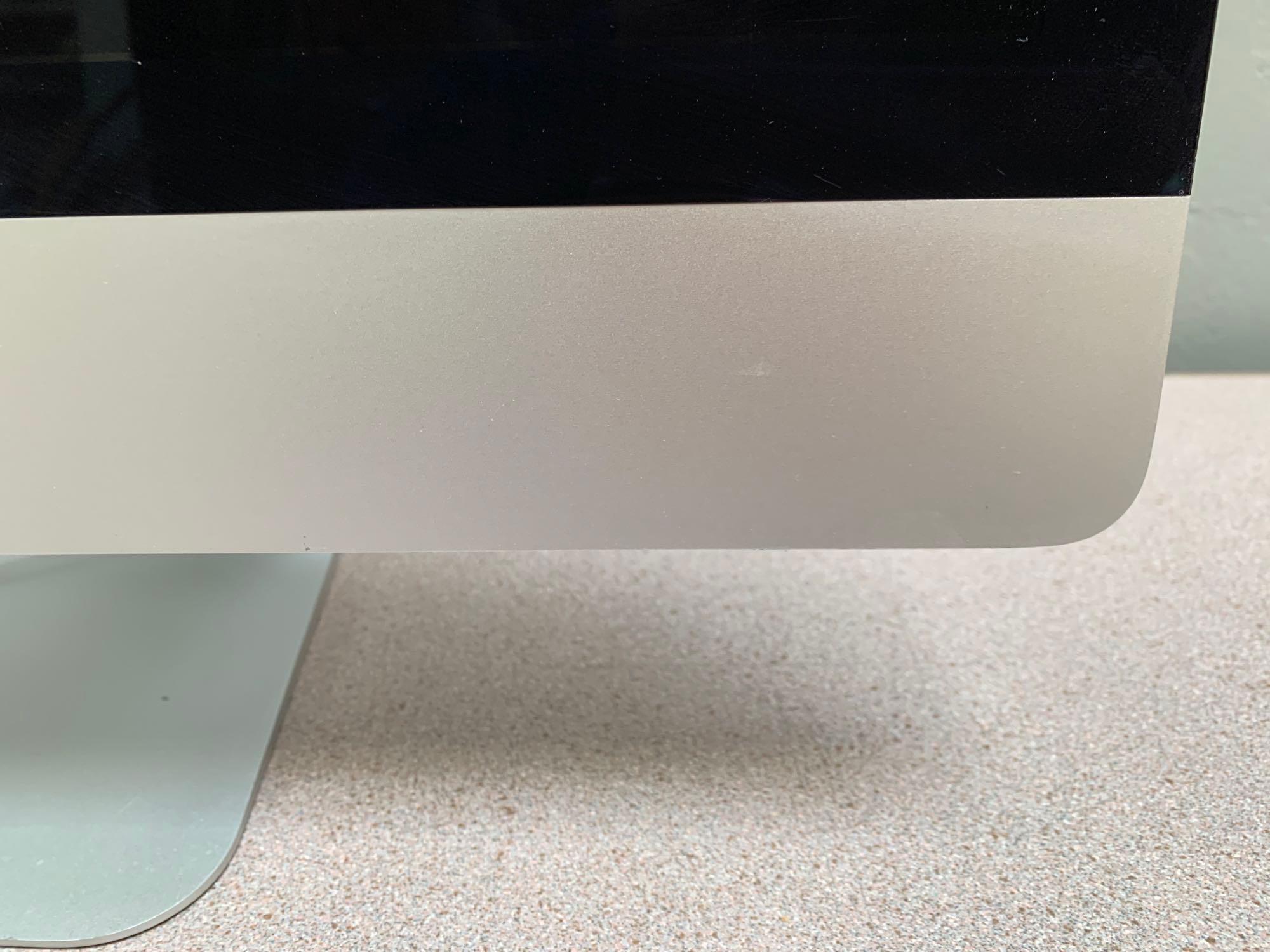 Apple A1418 iMac16,1 AIO 21.5" LCD 1.6GHz Dual Core Intel i5 8GB 1TB Mac OS BigSur