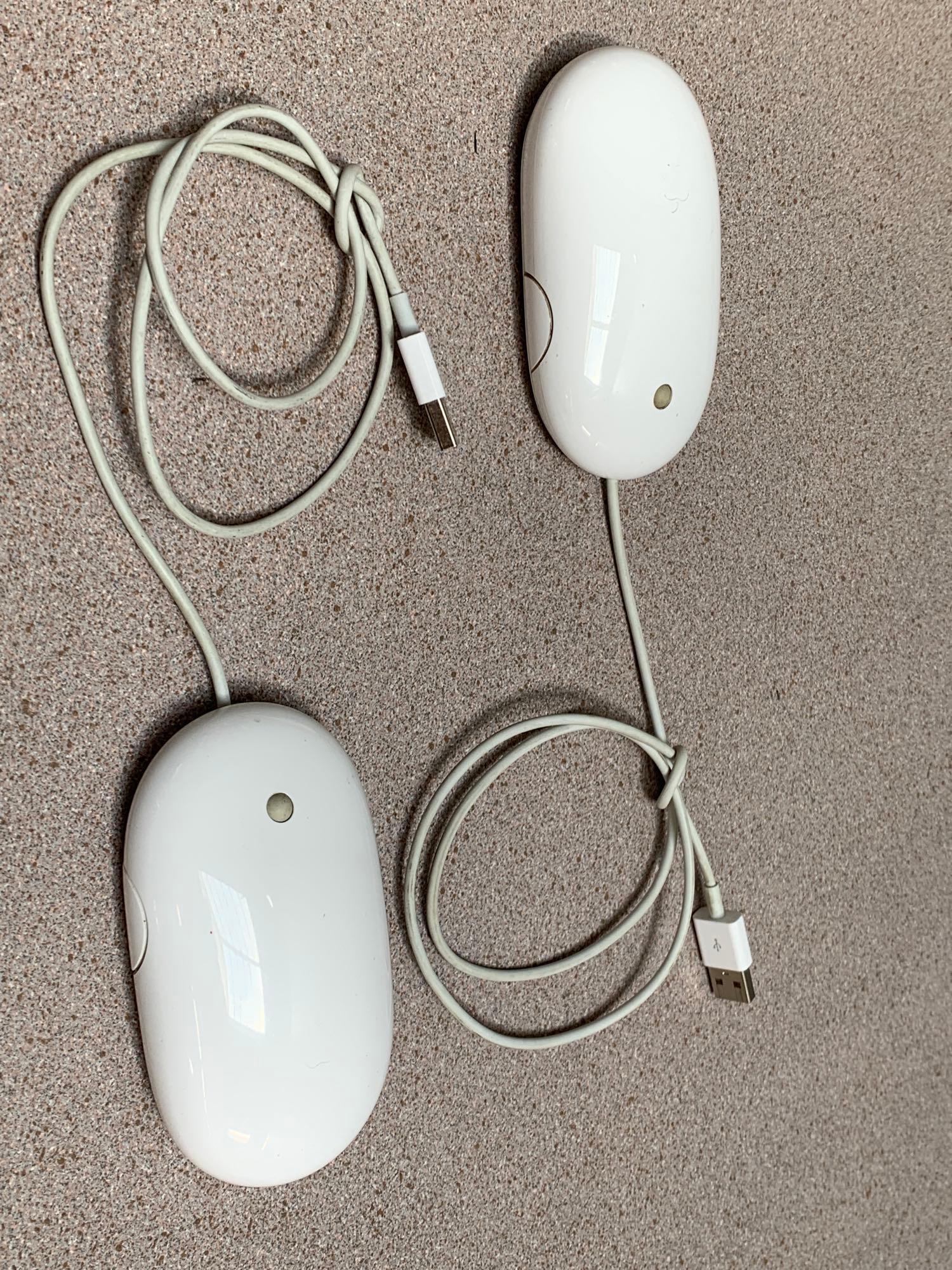 2sets - Apple A1243 Wired USB Keyboard & A1152 Wired USB Mouse