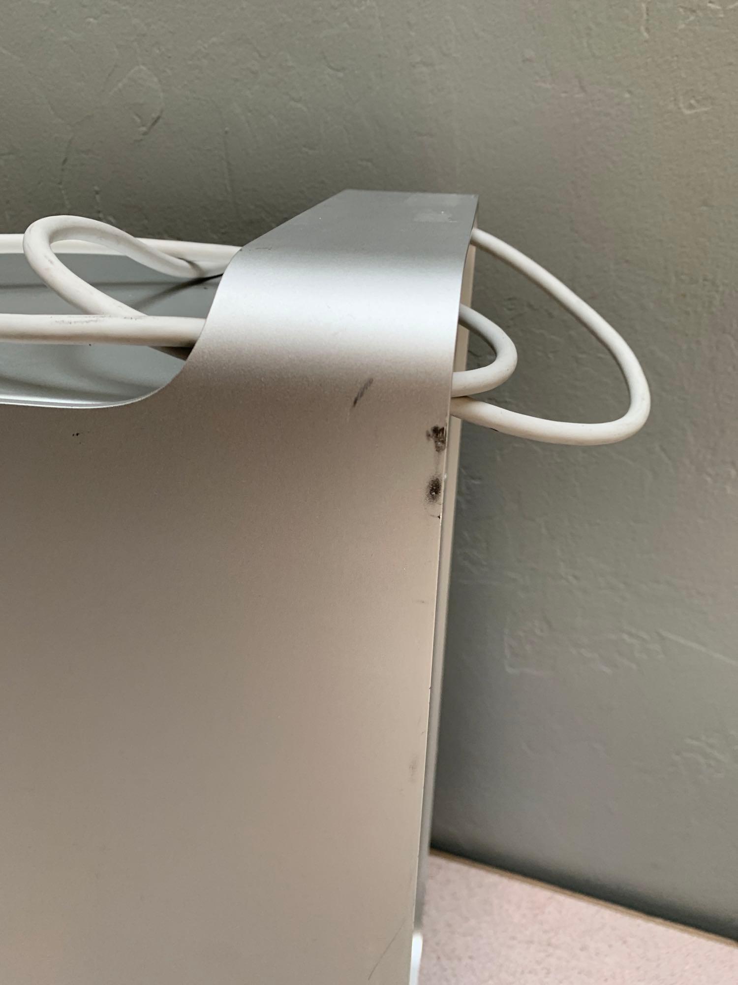 Apple MacPro5,1 Workstation 2x2.4GHz Quad Core Intel Xeon 6GB 1TB El Capitan 10.11.6