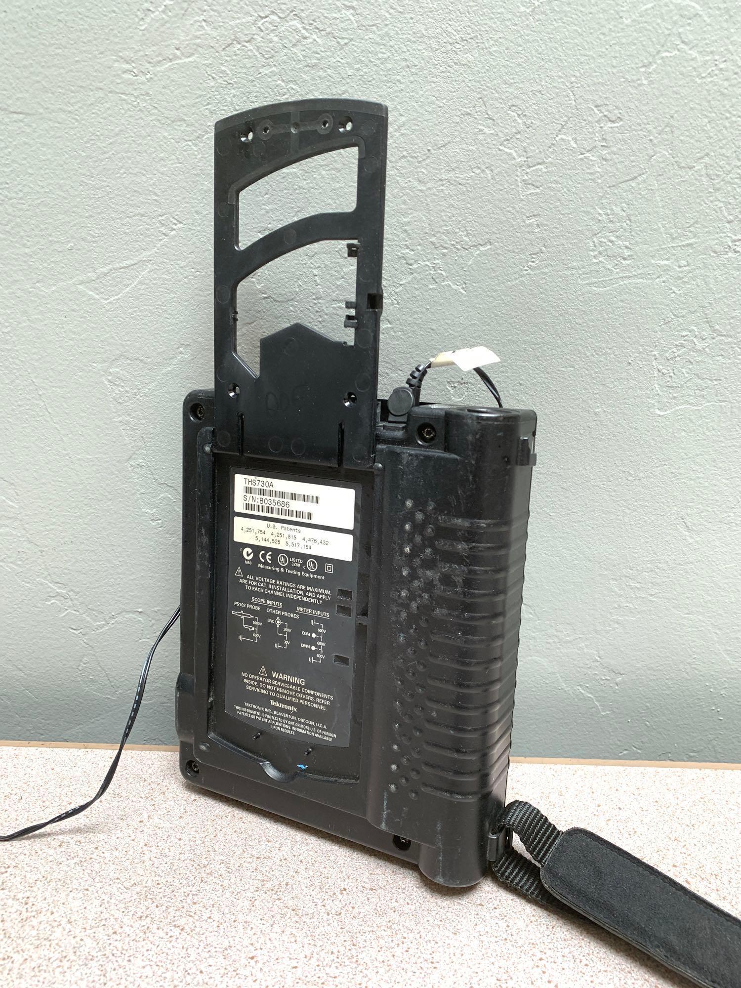 Tektronix THS730A 200MHz Scope & Digital Multimeter