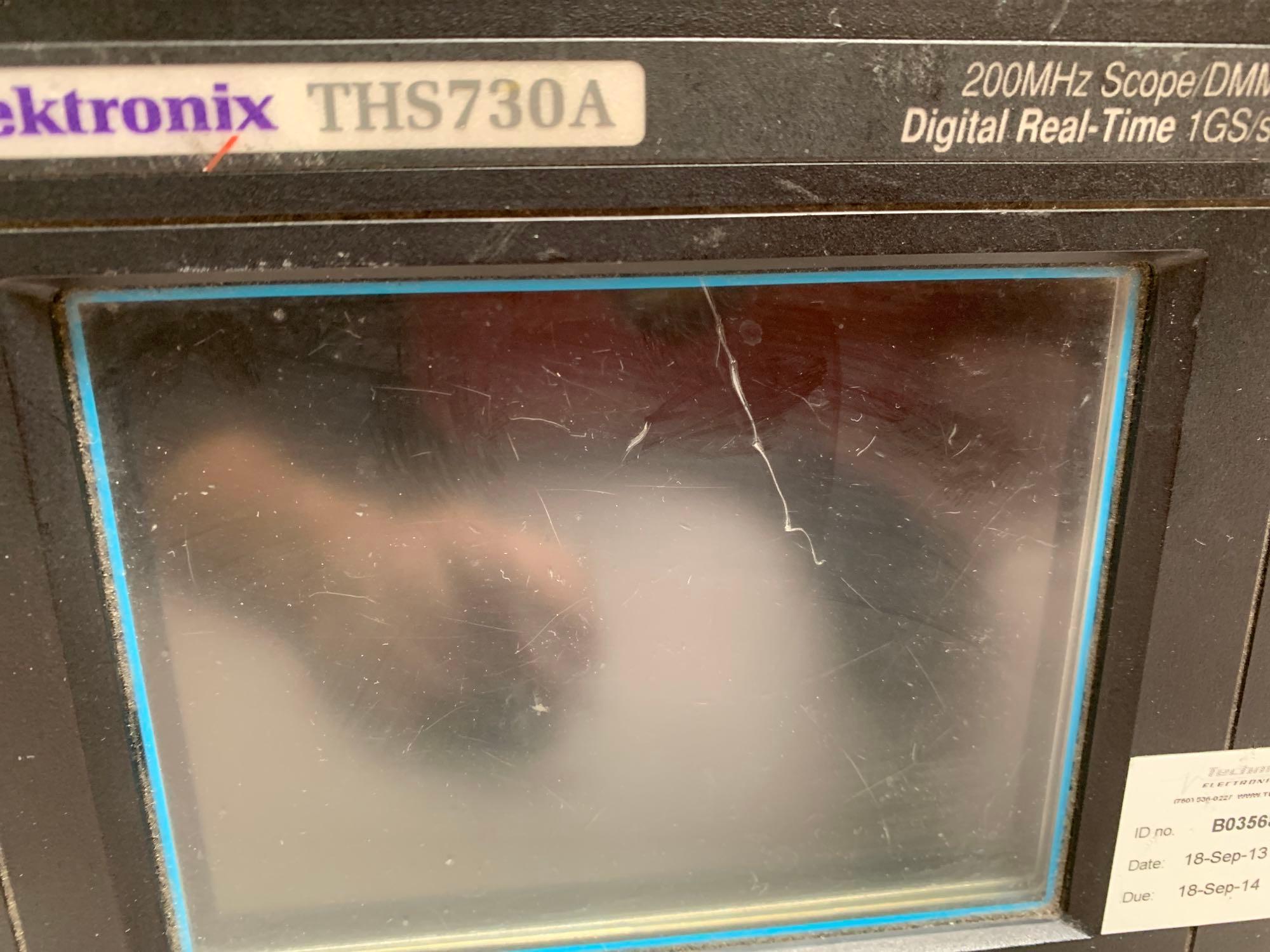 Tektronix THS730A 200MHz Scope & Digital Multimeter