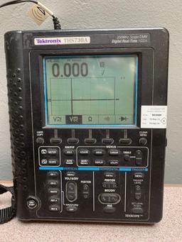 Tektronix THS730A 200MHz Scope & Digital Multimeter
