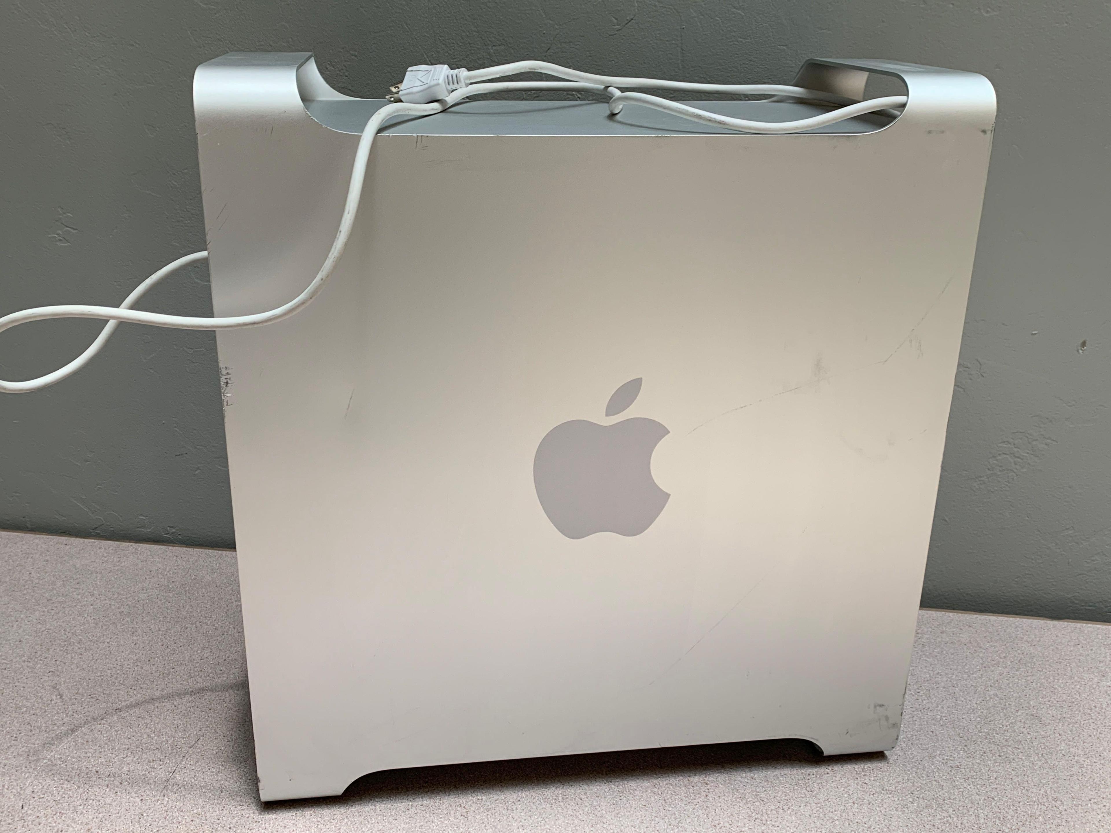 Apple MacPro5,1 Workstation 2x2.4GHz Quad Core Intel Xeon 6GB 1TB El Capitan 10.11.6