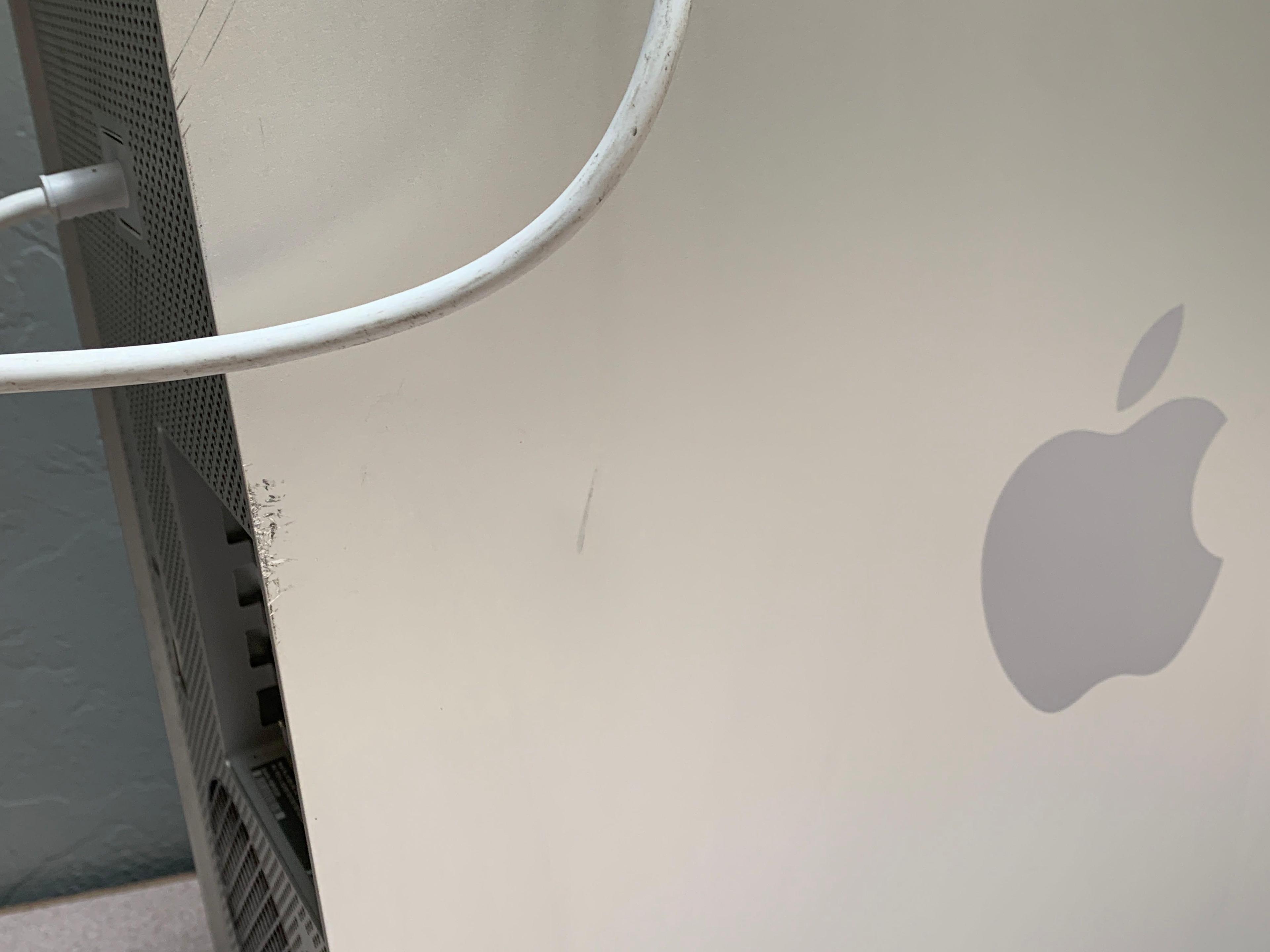 Apple MacPro5,1 Workstation 2x2.4GHz Quad Core Intel Xeon 6GB 1TB El Capitan 10.11.6