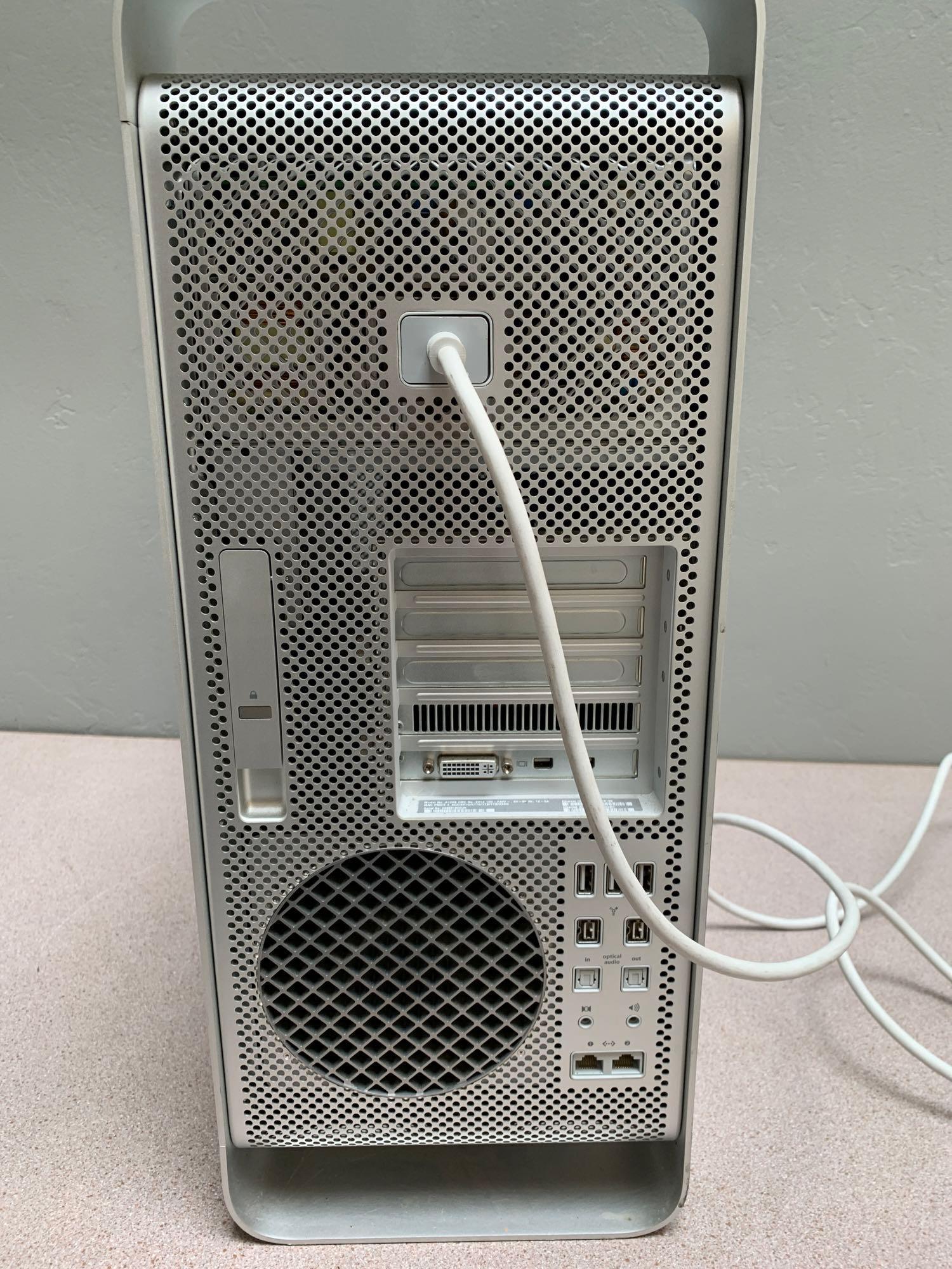 Apple MacPro5,1 Workstation 2x2.4GHz Quad Core Intel Xeon 6GB 1TB El Capitan 10.11.6