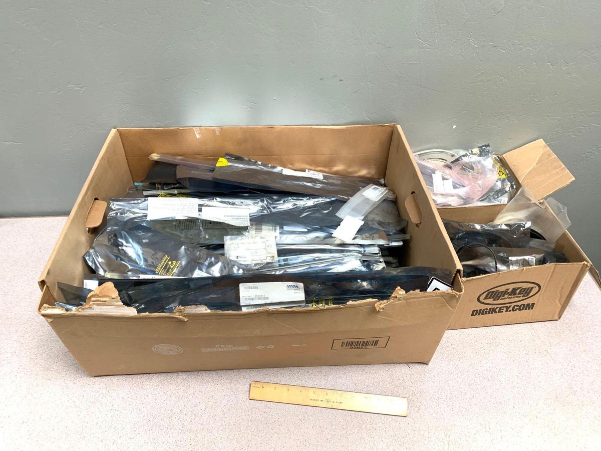 Huge Mixed Electronic / Digital Components / Resistors / Capacitors / GALs / Altera