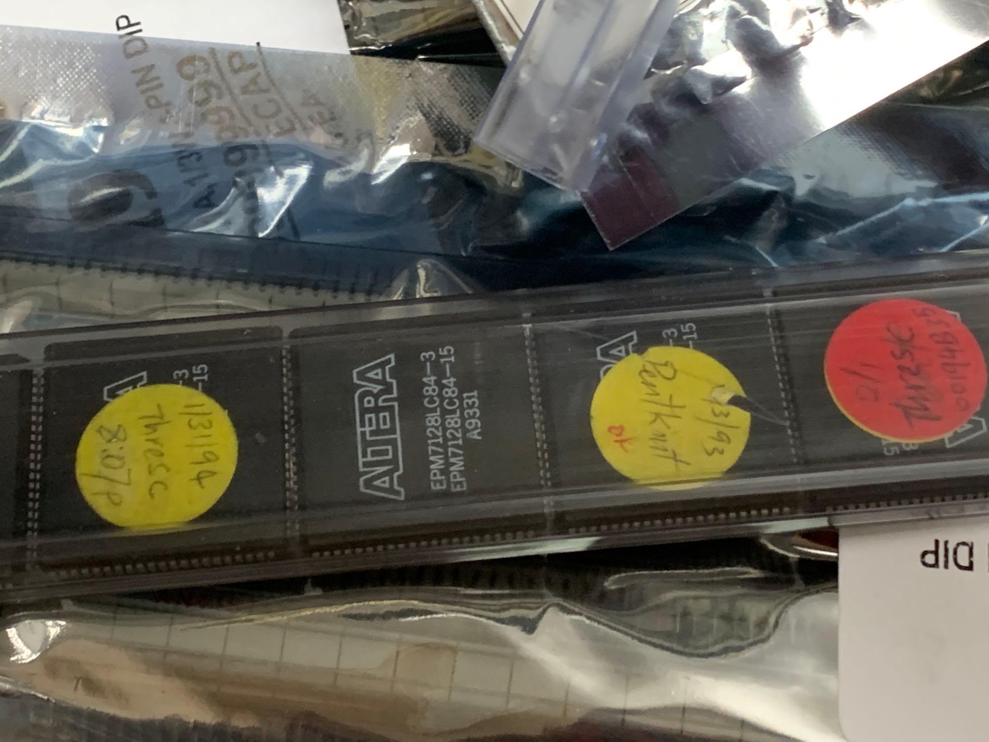 Huge Mixed Electronic / Digital Components / Resistors / Capacitors / GALs / Altera