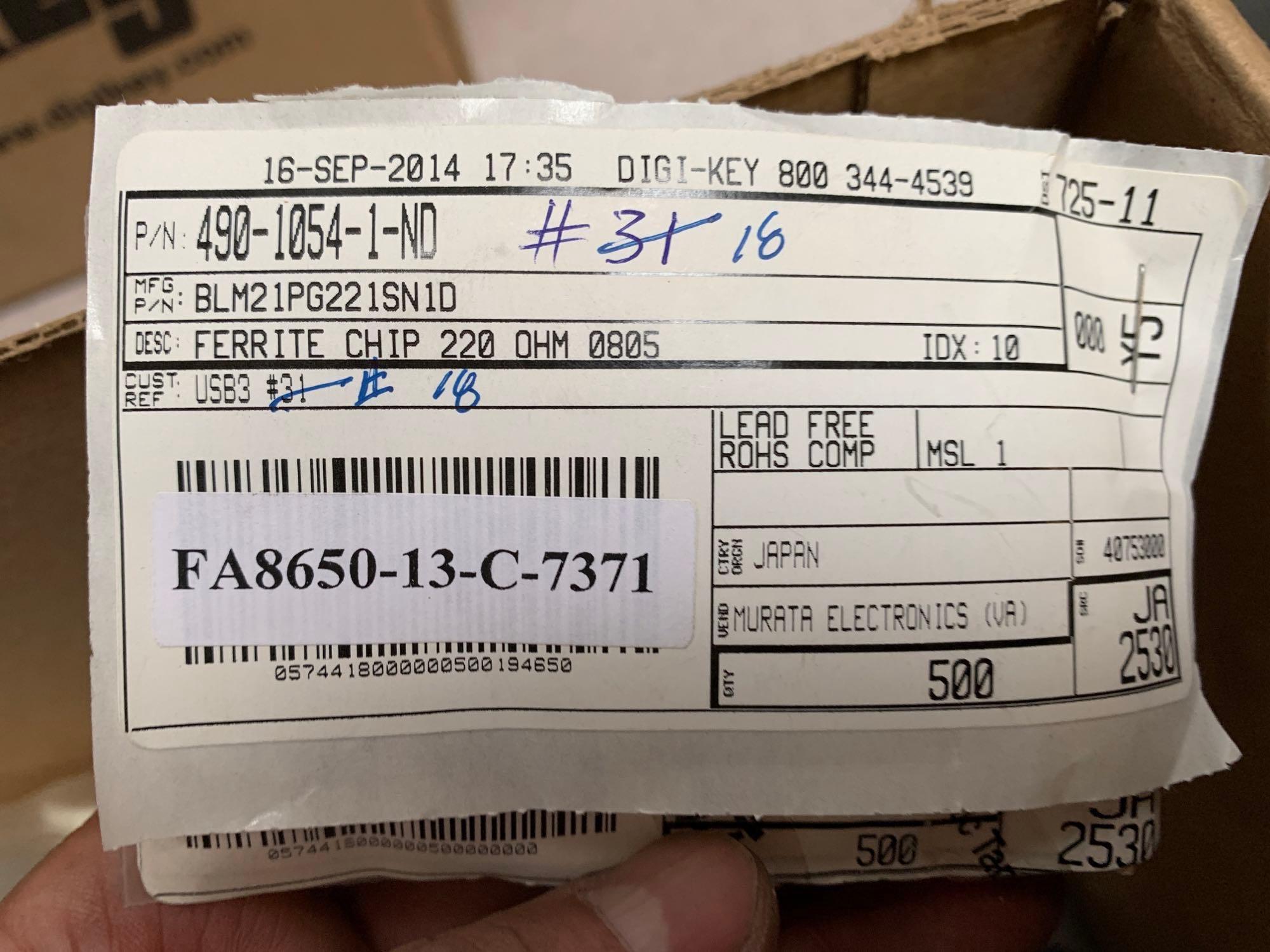 Huge Mixed Electronic / Digital Components / Resistors / Capacitors / GALs / Altera