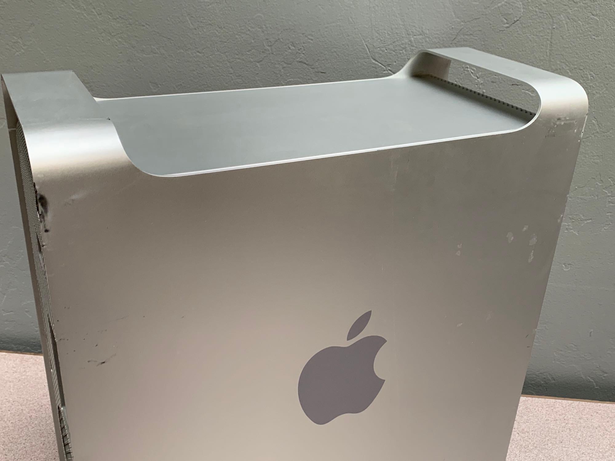 Apple MacPro5,1 8 Core Workstation 2x2.4GHz Quad Intel Xeon 32GB 1TB El Capitan 10.11.6
